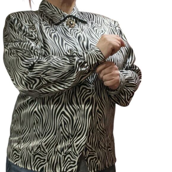 Notations Vintage Womens Zebra Print Long Sleeve Button Down Blouse Size 16 - Picture 3 of 8